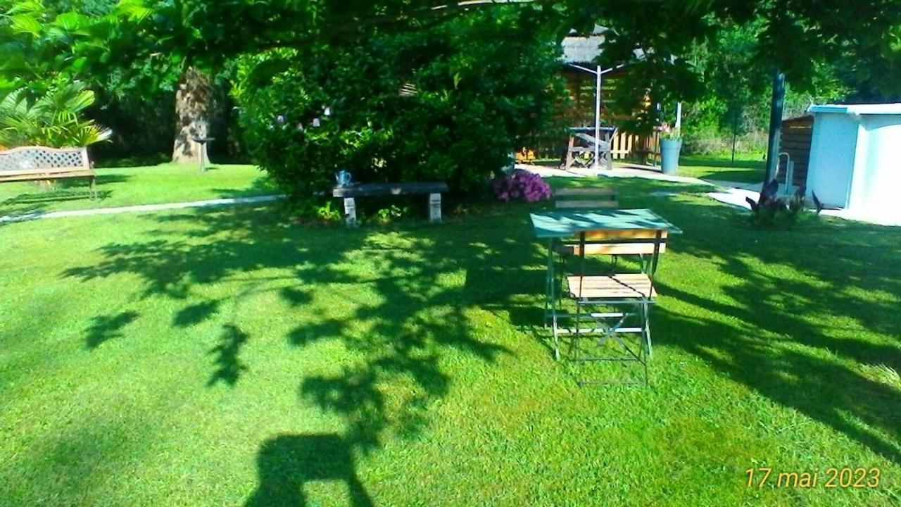 Le Clos Des Palombes Wifi Climatisation Saint-Pierre-du-Mont  Exterior photo